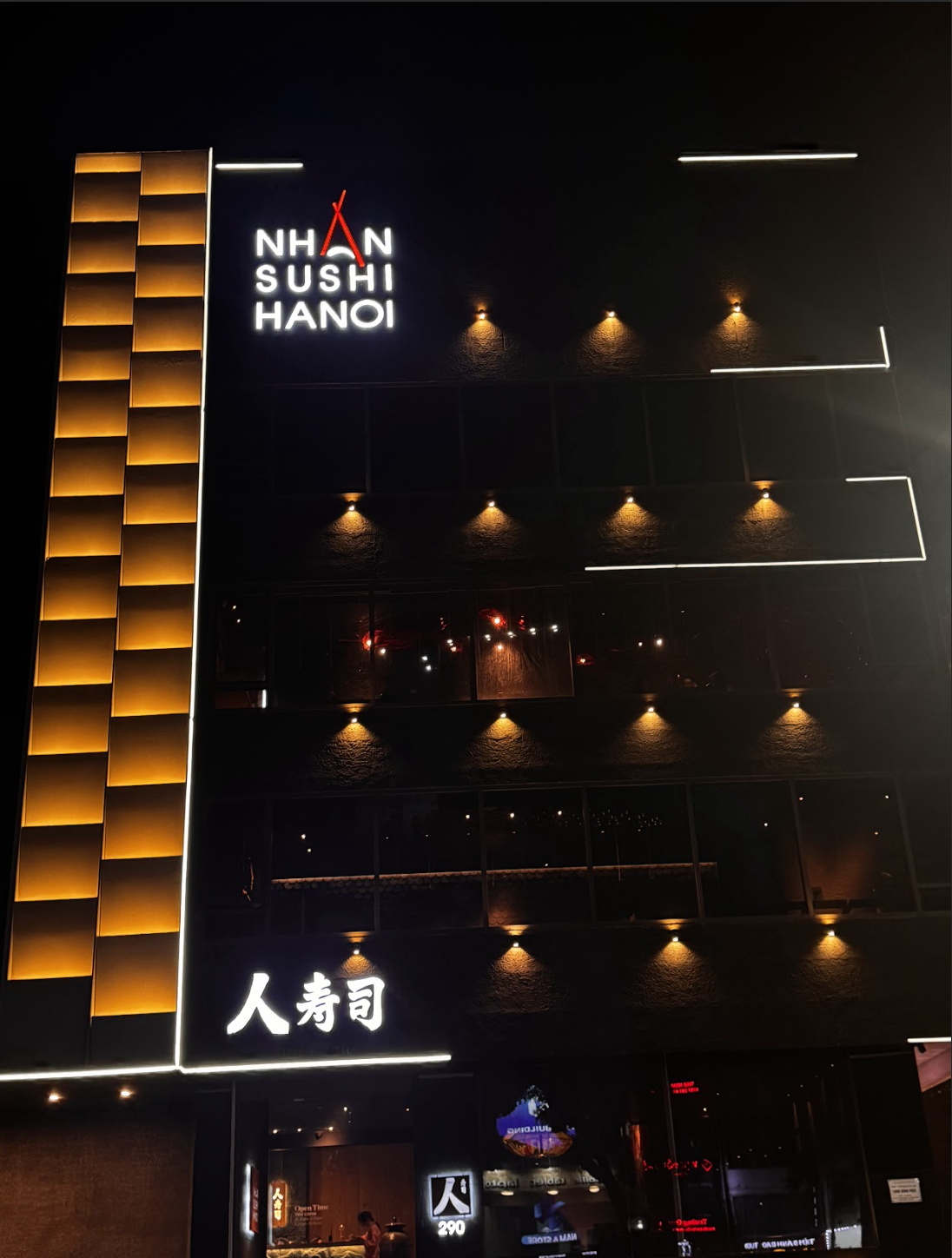 Nhan Sushi Hà Nội